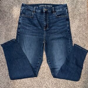 American Eagle Outfitters Curvy Hi-Rise Jeggings